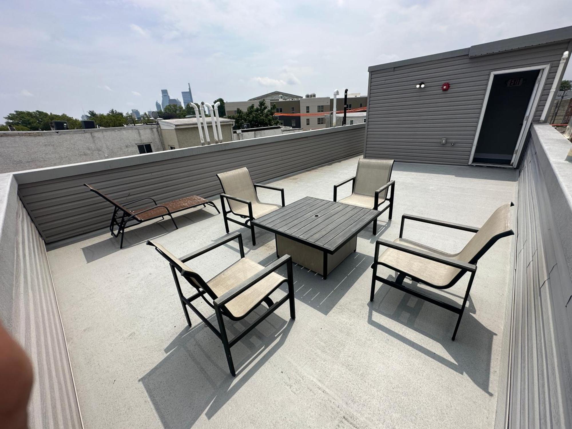 Modern 2Br 2Ba Apartment With Rooftop In Brewerytown Philadelphia Bagian luar foto