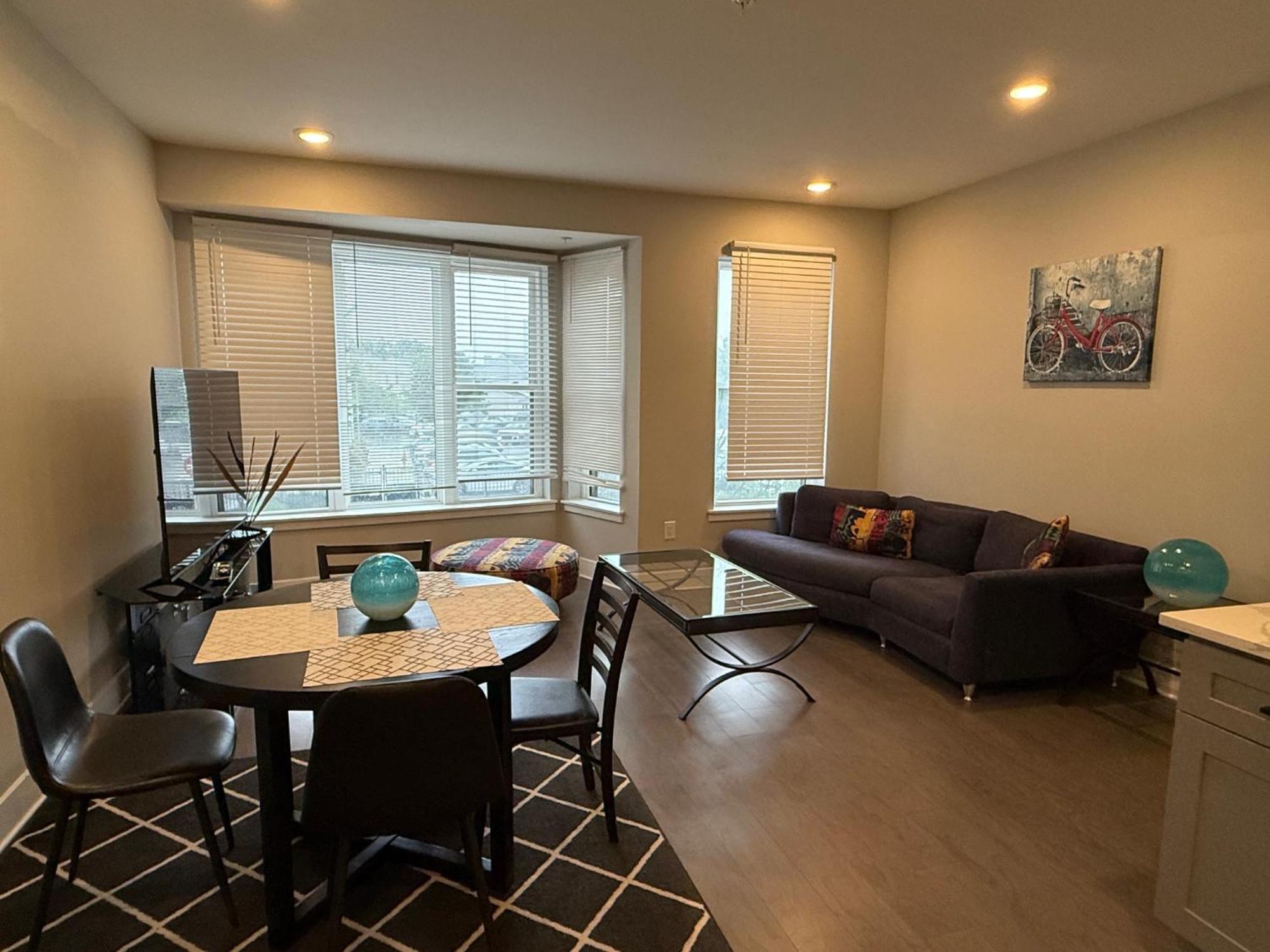 Modern 2Br 2Ba Apartment With Rooftop In Brewerytown Philadelphia Bagian luar foto